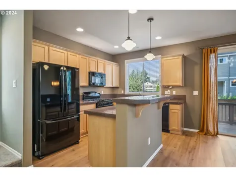 3069 Se Kingswood Avenue Hillsboro OR 97123