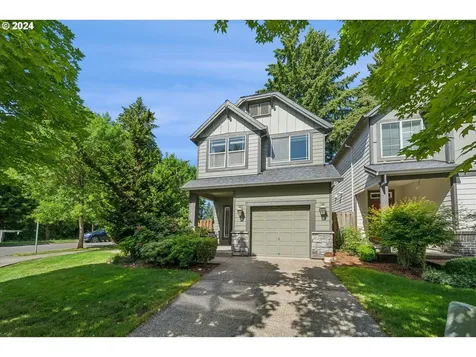 3069 Se Kingswood Avenue Hillsboro OR 97123