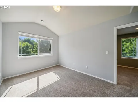 3069 Se Kingswood Avenue Hillsboro OR 97123