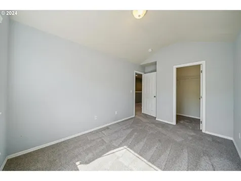 3069 Se Kingswood Avenue Hillsboro OR 97123