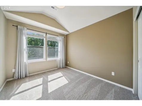 3069 Se Kingswood Avenue Hillsboro OR 97123