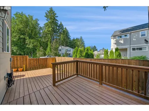 3069 Se Kingswood Avenue Hillsboro OR 97123