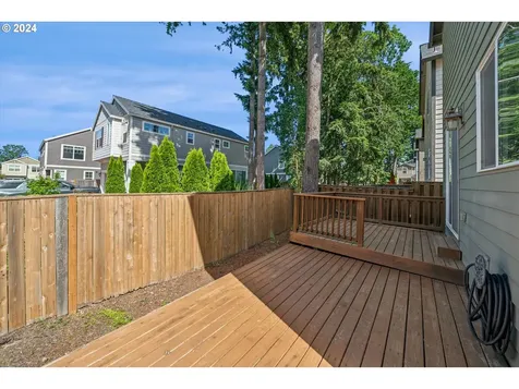 3069 Se Kingswood Avenue Hillsboro OR 97123