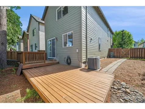 3069 Se Kingswood Avenue Hillsboro OR 97123