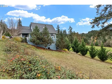 1040 Holly Avenue Cottage Grove OR 97424
