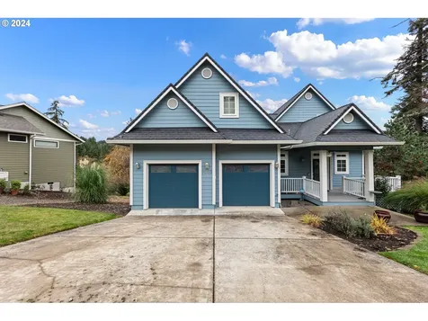 1040 Holly Avenue Cottage Grove OR 97424
