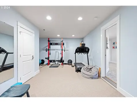 1040 Holly Avenue Cottage Grove OR 97424