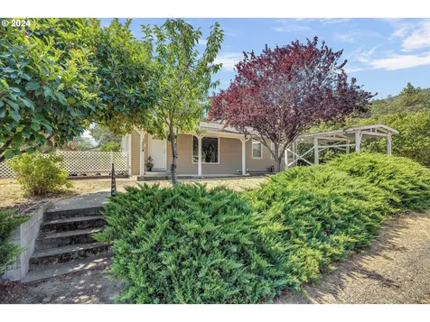 1204 Pomona Street The Dalles OR 97058