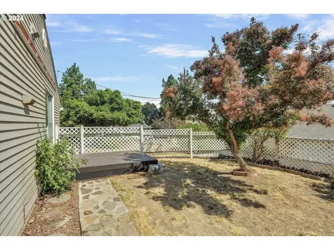 1204 Pomona Street The Dalles OR 97058
