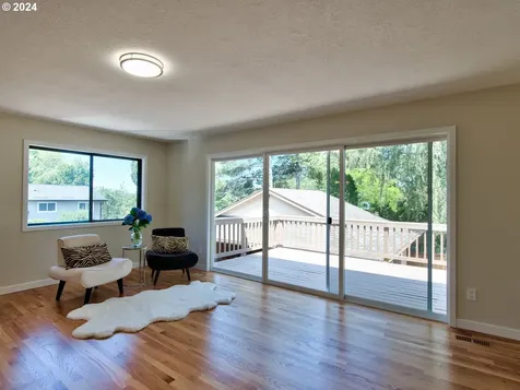 14255 SW Barlow Court Beaverton OR 97008