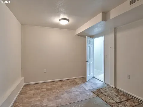 14255 SW Barlow Court Beaverton OR 97008