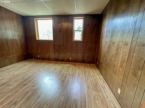 82662 2nd Street Tygh Valley OR 97063