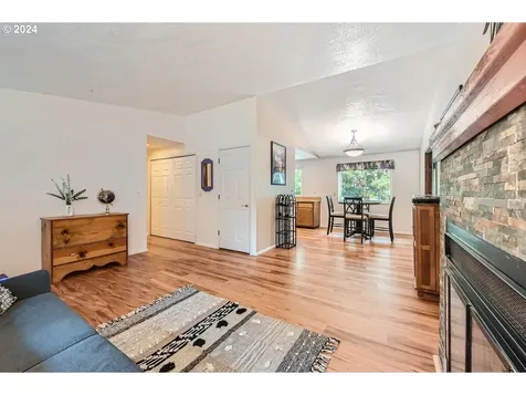 16885 SW Tallac Way Beaverton OR 97007