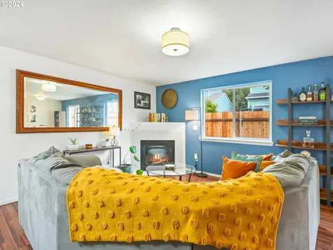 5007 SE Malden Drive Portland OR 97206