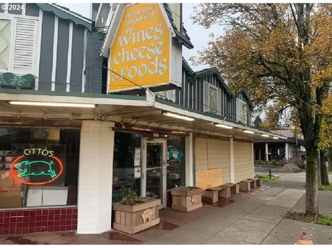 5007 SE Malden Drive Portland OR 97206