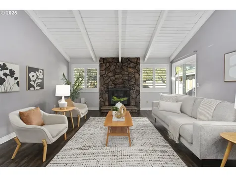 2835 SE Cedar Drive Hillsboro OR 97123