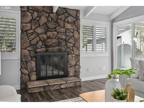 2835 SE Cedar Drive Hillsboro OR 97123