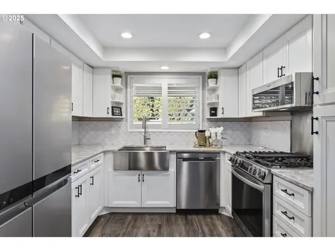 2835 SE Cedar Drive Hillsboro OR 97123