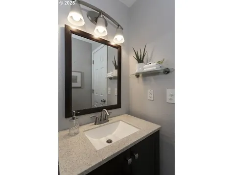 2835 SE Cedar Drive Hillsboro OR 97123