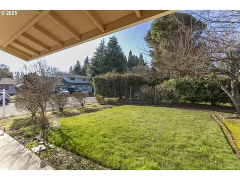 2835 SE Cedar Drive Hillsboro OR 97123