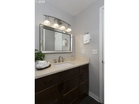 2835 SE Cedar Drive Hillsboro OR 97123