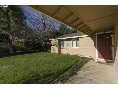 2835 SE Cedar Drive Hillsboro OR 97123