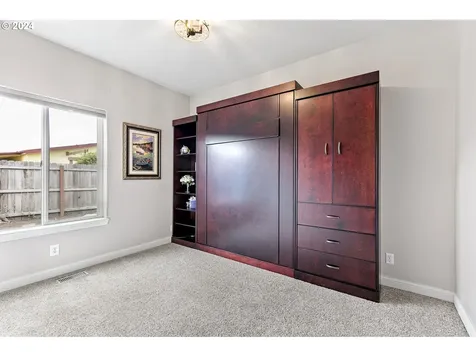 3790 Berkshire Street Eugene OR 97401