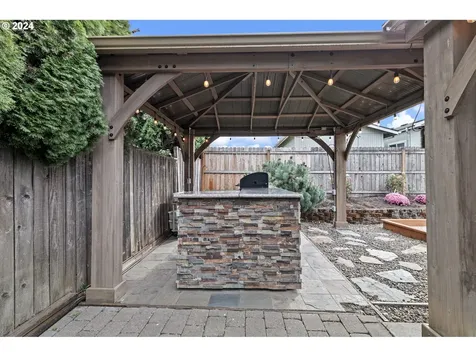 3790 Berkshire Street Eugene OR 97401