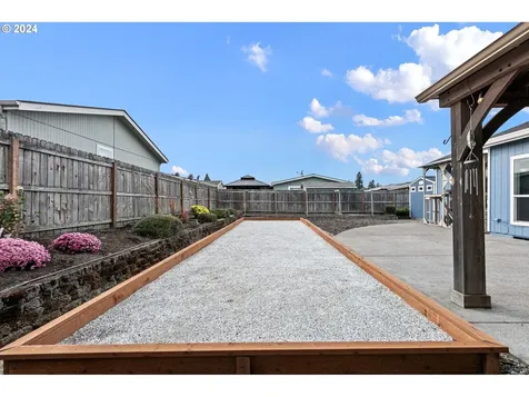 3790 Berkshire Street Eugene OR 97401