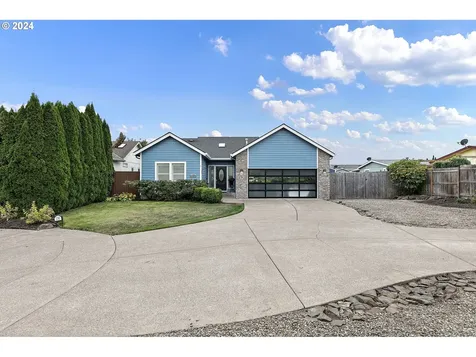 3790 Berkshire Street Eugene OR 97401