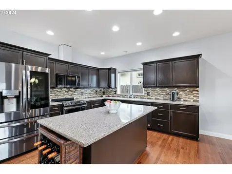 3790 Berkshire Street Eugene OR 97401