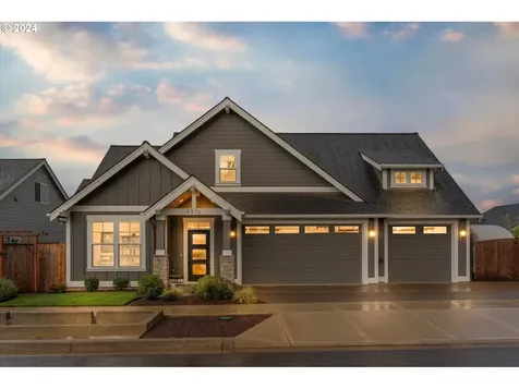 4972 Denali Street SE Salem OR 97302