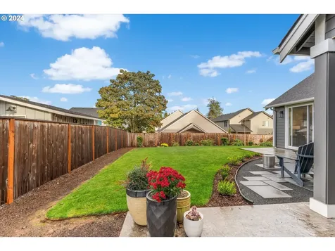 4972 Denali Street SE Salem OR 97302