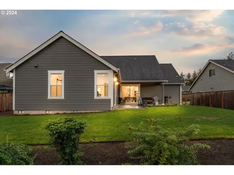 4972 Denali Street SE Salem OR 97302