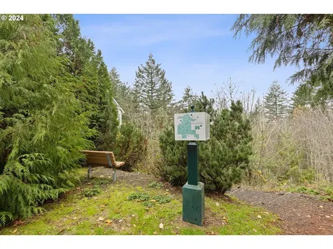 9234 NW Murdock Street Portland OR 97229