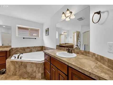 224 Se 198th Place Camas WA 98607