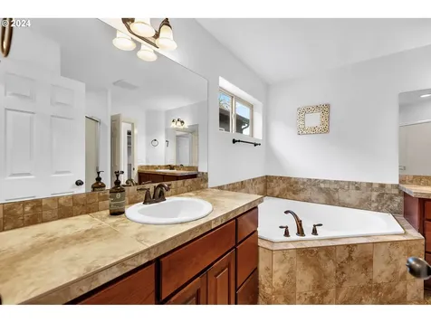 224 Se 198th Place Camas WA 98607