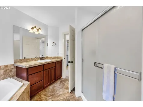 224 Se 198th Place Camas WA 98607