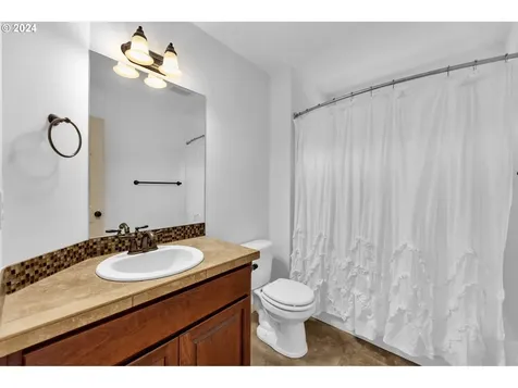 224 Se 198th Place Camas WA 98607