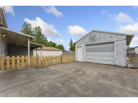 8503 SE Hinkley Avenue Happy Valley OR 97086