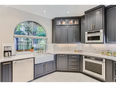 15315 Sw Heron Court Beaverton OR 97007