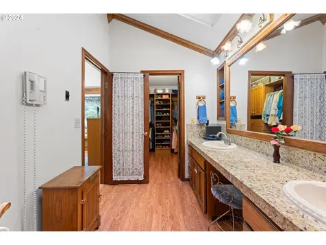 6215 SW Prosperity Park Road Tualatin OR 97062