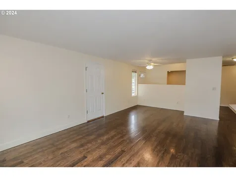 233 Se Wildwood Way Myrtle Creek OR 97457