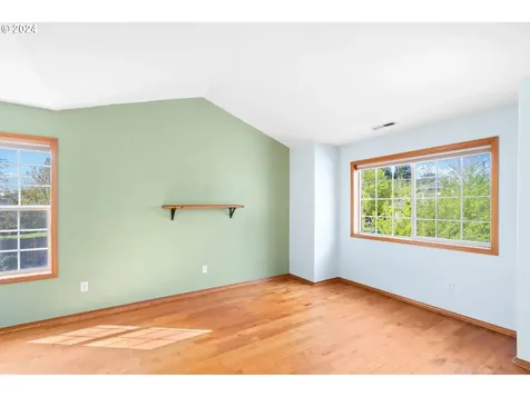 1190 S Sycamore Street Canby OR 97013
