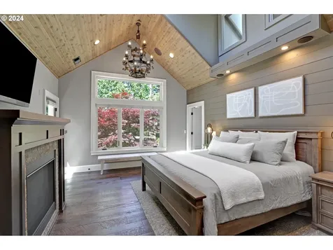 5565 Nw Roanoke Lane Portland OR 97229