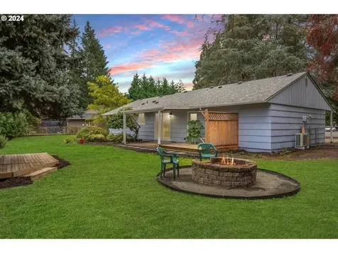 18538 Hallberg Court Lake Oswego OR 97035