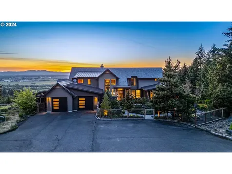 90535 Coburghills Drive Eugene OR 97408