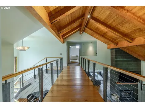 90535 Coburghills Drive Eugene OR 97408