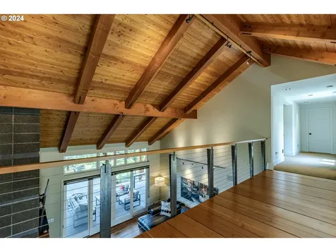90535 Coburghills Drive Eugene OR 97408