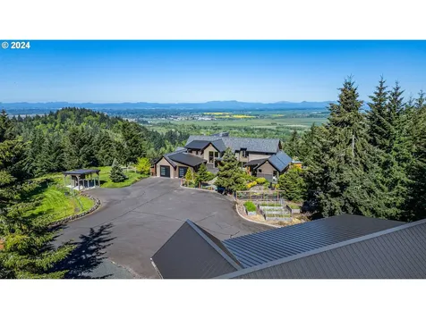 90535 Coburghills Drive Eugene OR 97408